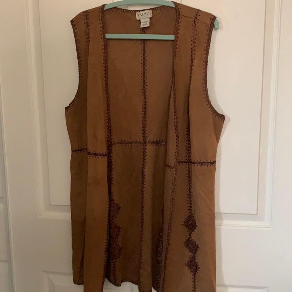 Stagecoach Ultra suede vest by Carmen size large